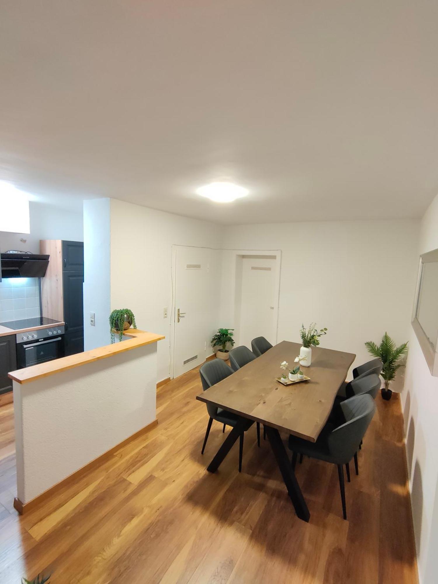 קלן Large Central Apartment - Modern & Fully Equipped - Near Fair מראה חיצוני תמונה